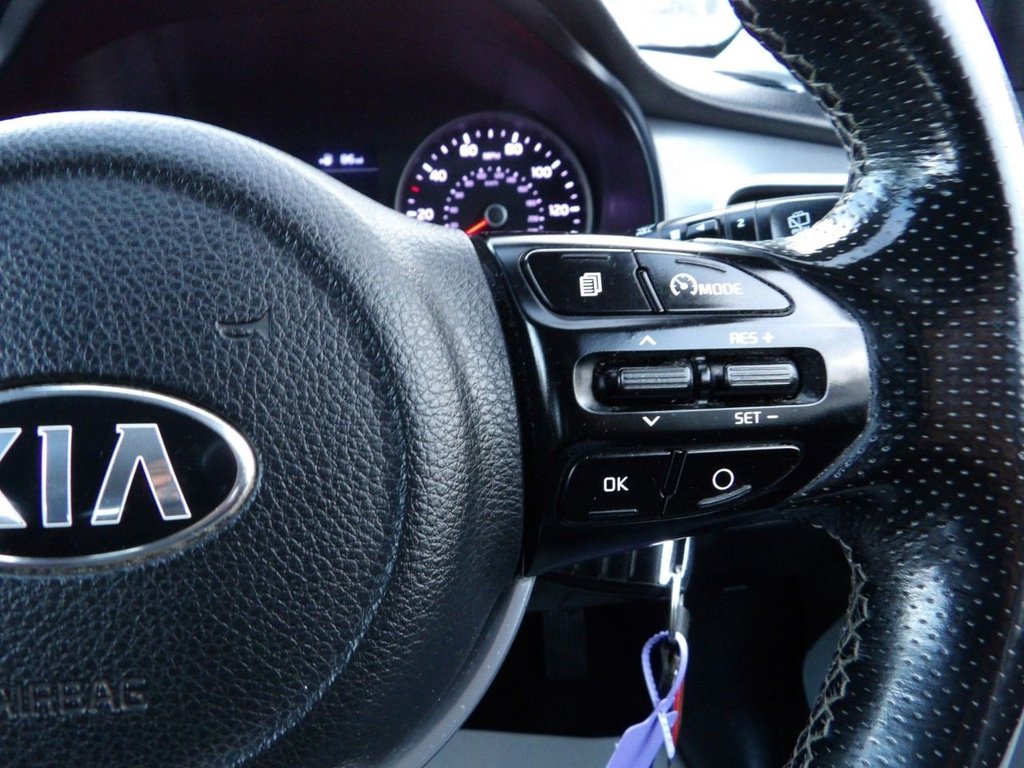 Used Kia Stonic 2019 for sale - 76617855: Photo 15