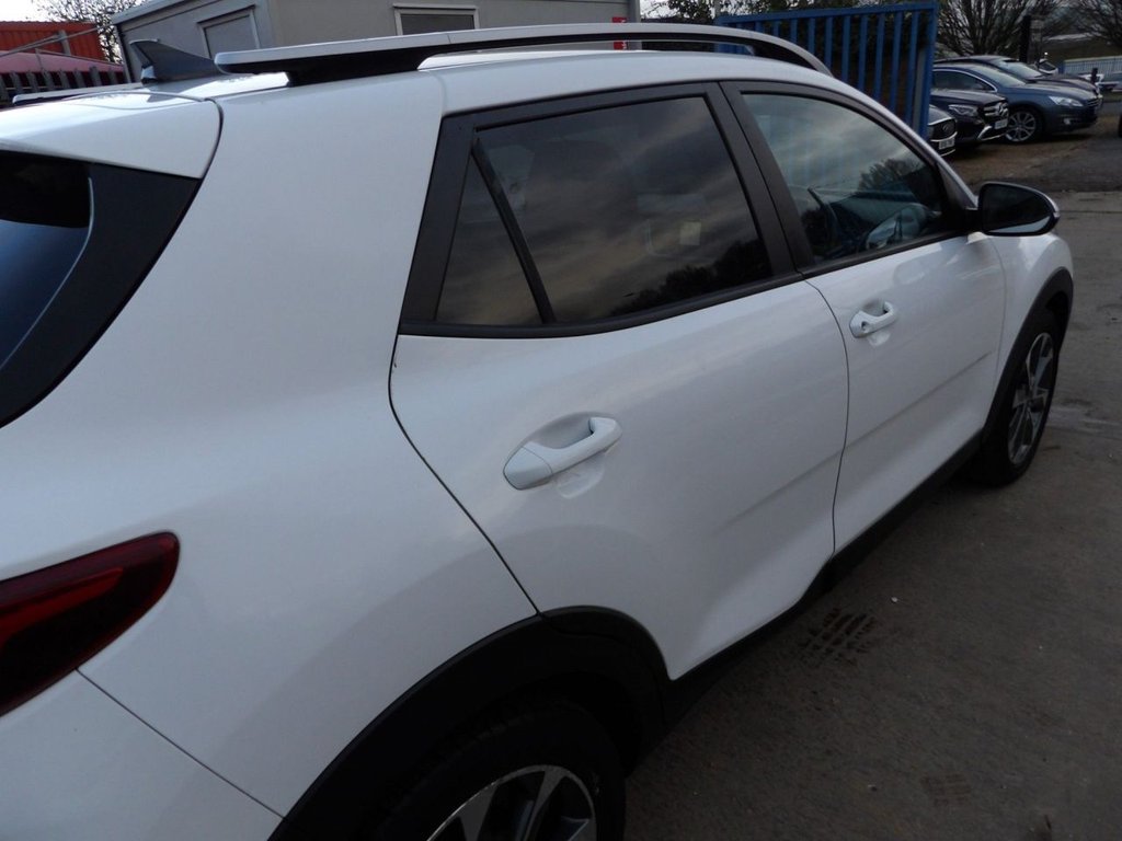 Used Kia Stonic 2019 for sale - 76617855: Photo 22