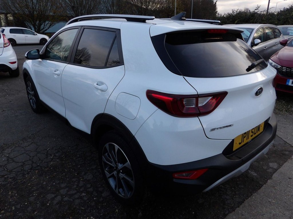 Used Kia Stonic 2019 for sale - 76617855: Photo 3