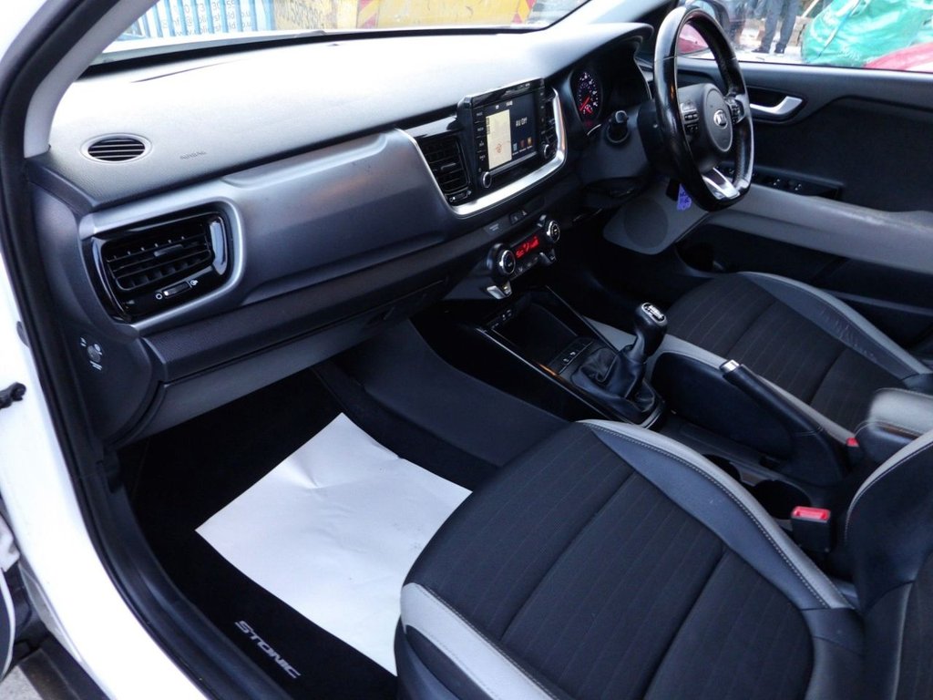 Used Kia Stonic 2019 for sale - 76617855: Photo 7