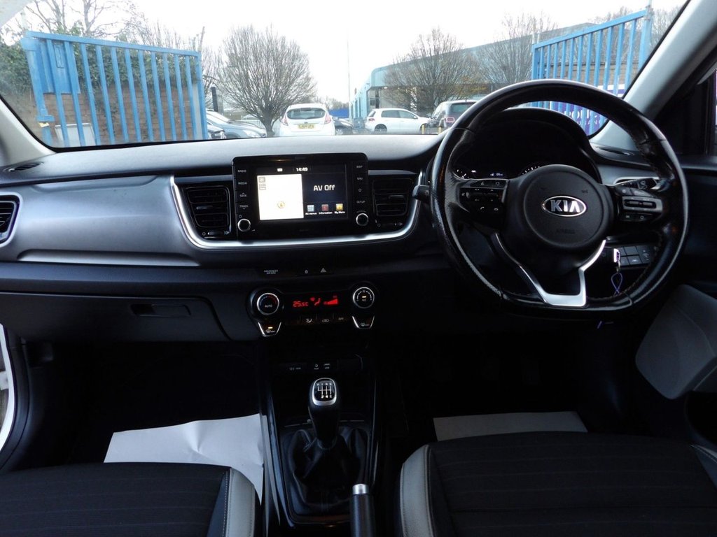 Used Kia Stonic 2019 for sale - 76617855: Photo 9