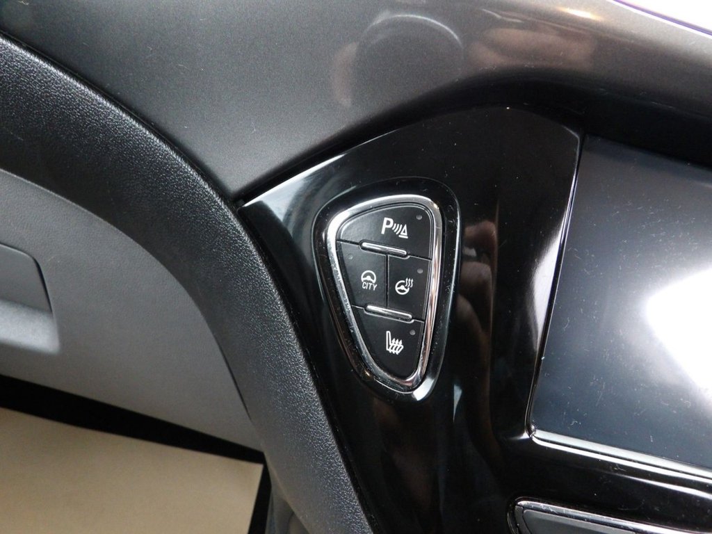 Used Vauxhall Corsa 2016 for sale - 76535923: Photo 23