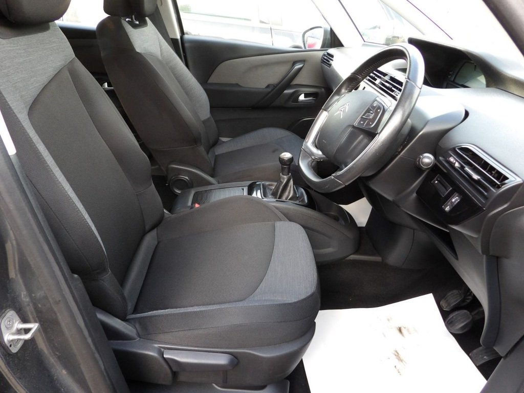 Used Citroen C4 Picasso 2013 for sale - 76376269: Photo 8