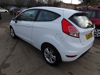 Used Ford Fiesta 2014 for sale - 76665571: Photo