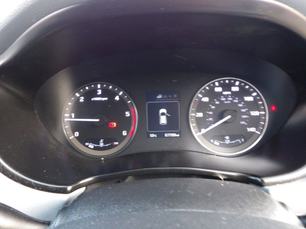 Used Hyundai i20 2015 for sale - 77667647: Photo 9