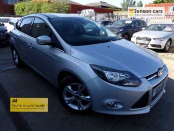 2014 (14) - 1.6 Zetec Hatchback 5dr Petrol Manual Euro 5 (105 ps)