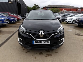 Used Renault Captur 2018 for sale - 78758093: Photo