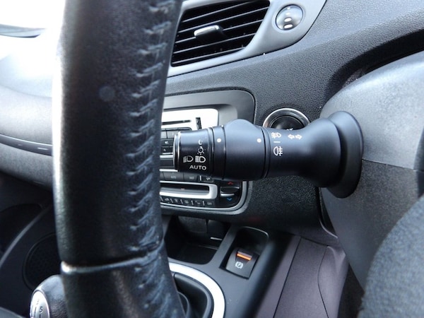 Used Renault Scenic 2016 for sale - 76173099: Photo 16