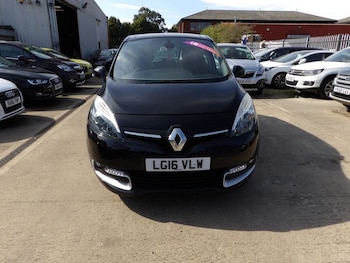 Used Renault Scenic 2016 for sale - 76173099: Photo 2