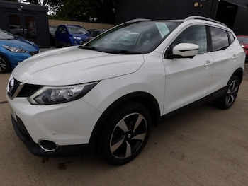 Used Nissan Qashqai 2015 for sale - 78533872: Photo