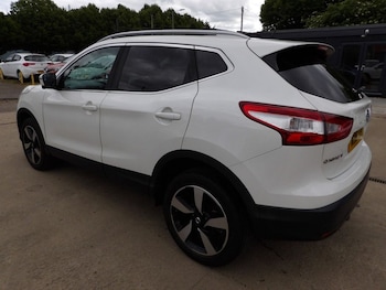 Used Nissan Qashqai 2015 for sale - 78533872: Photo