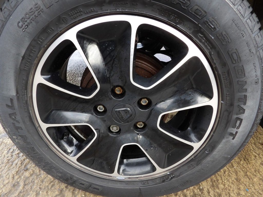 Used Dacia Duster 2016 for sale - 76570339: Photo 24