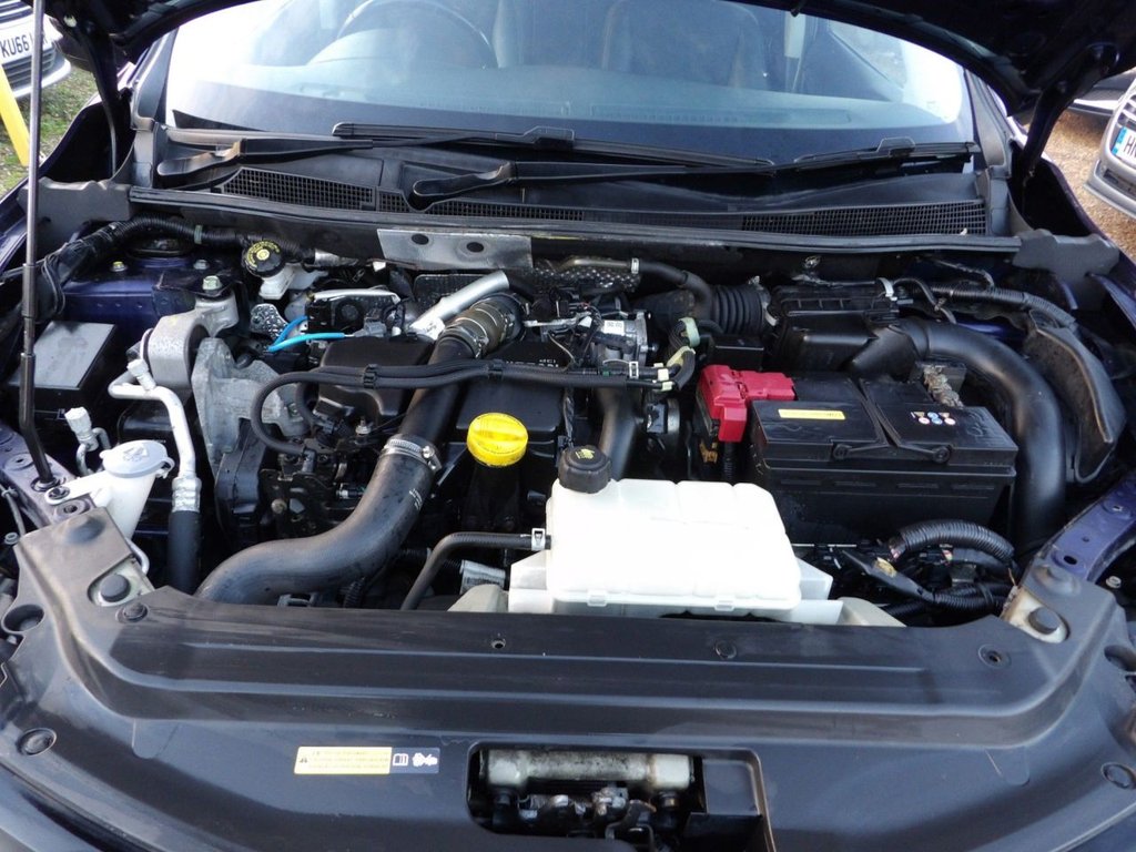 Used Nissan Pulsar 2016 for sale - 76605175: Photo 24