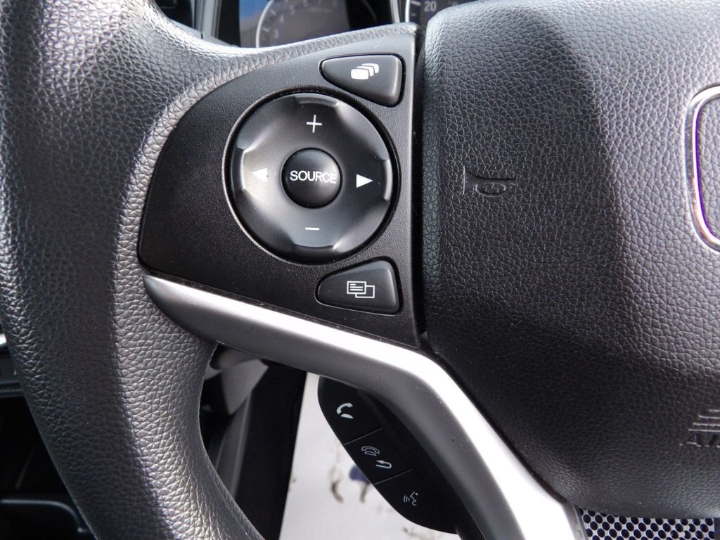 Used Honda Jazz 2016 for sale - 76848292: Photo 17