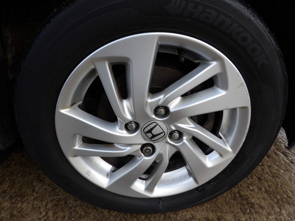 Used Honda Jazz 2016 for sale - 76848292: Photo 24