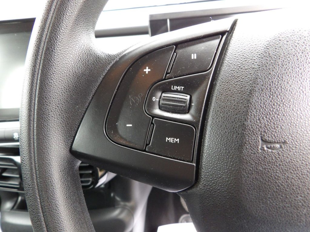 Used Citroen C4 Cactus 2015 for sale - 77064851: Photo 13