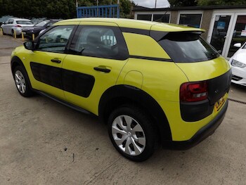 Used Citroen C4 Cactus 2015 for sale - 77064851: Photo