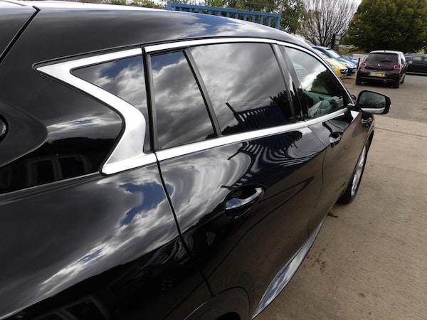 Used Infiniti Q30 2016 for sale - 75703432: Photo 19