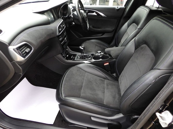 Used Infiniti Q30 2016 for sale - 75703432: Photo 7