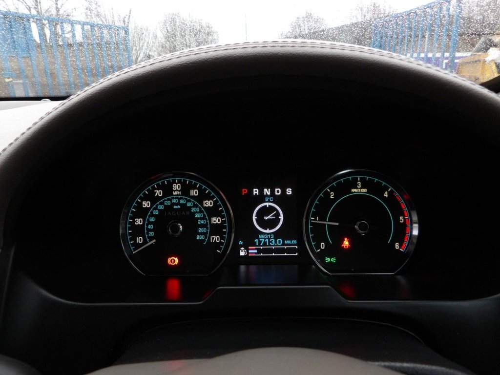 Used Jaguar XF 2013 for sale - 76665570: Photo 12