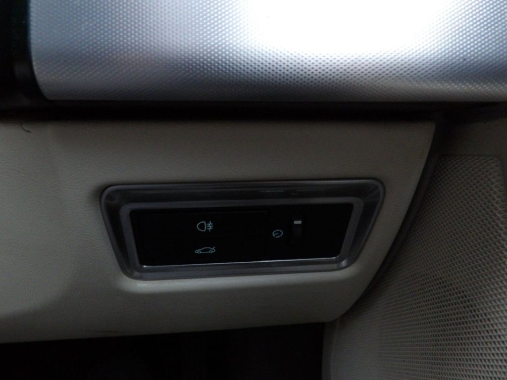 Used Jaguar XF 2013 for sale - 76665570: Photo 16