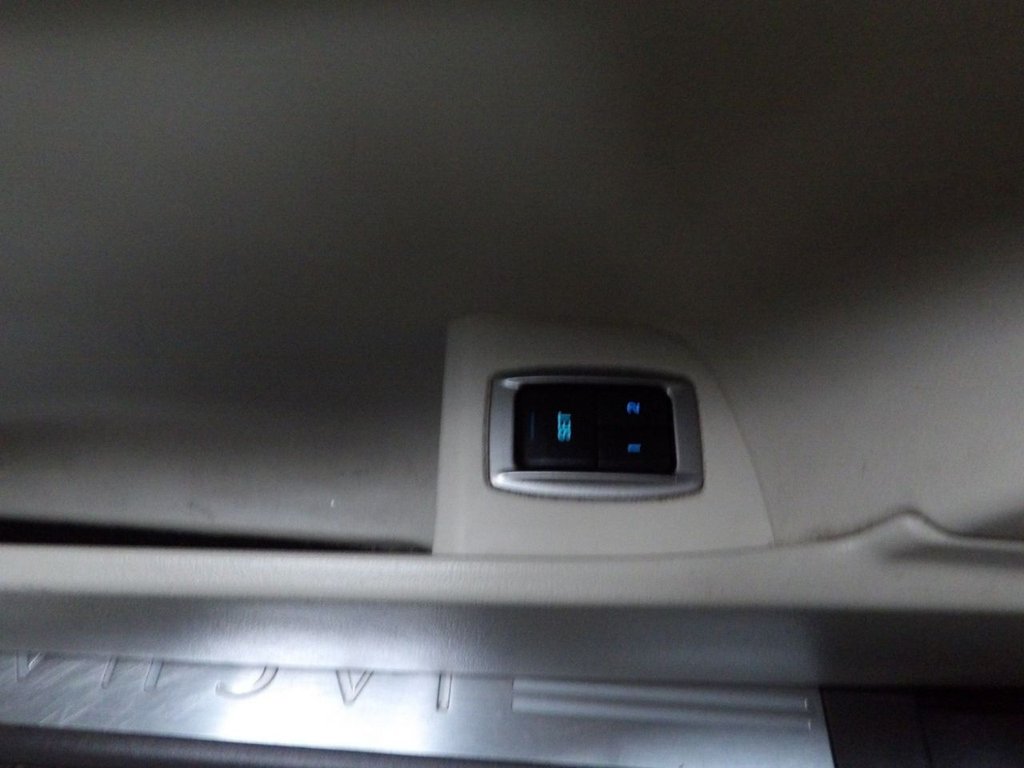 Used Jaguar XF 2013 for sale - 76665570: Photo 17