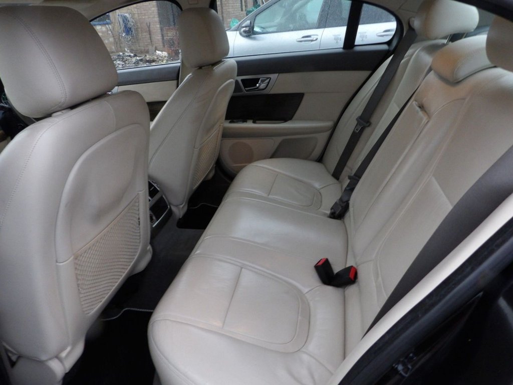 Used Jaguar XF 2013 for sale - 76665570: Photo 9