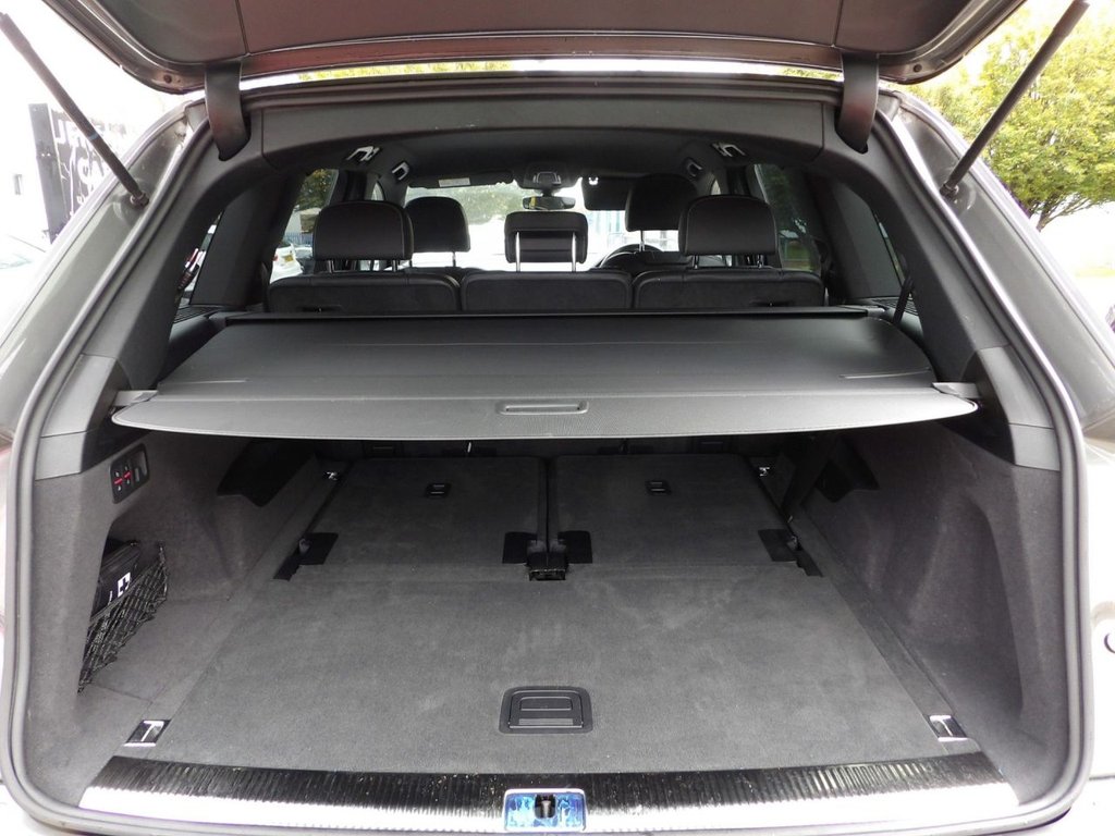 Used Audi Q7 2016 for sale - 76119062: Photo 30