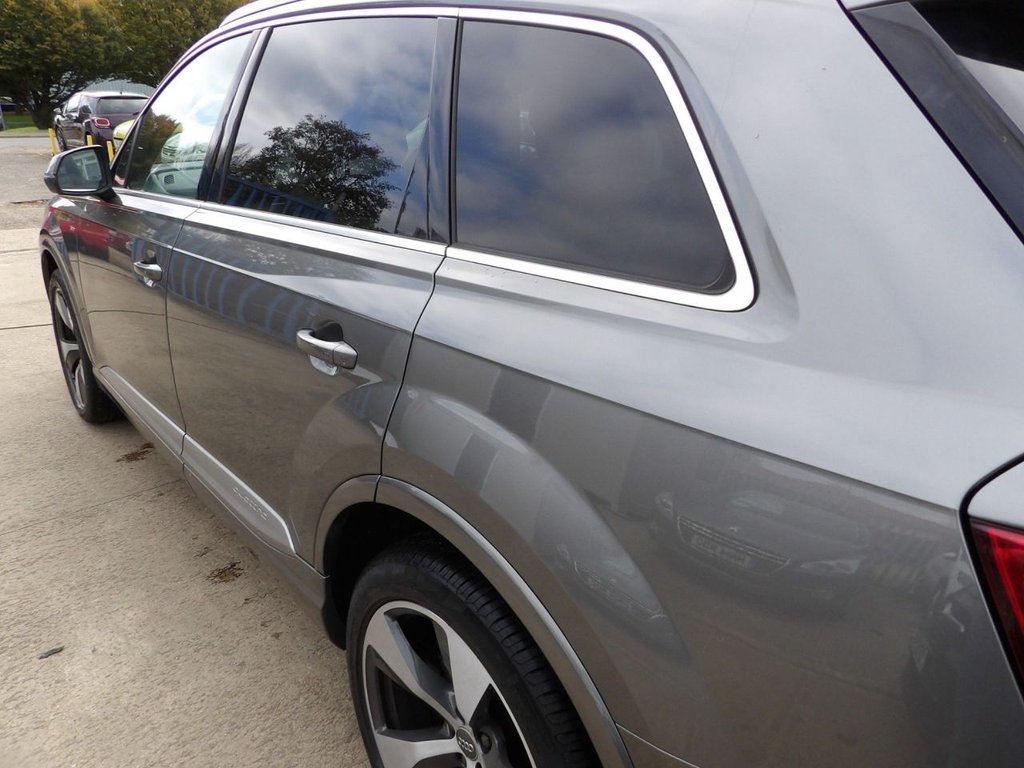 Used Audi Q7 2016 for sale - 76119062: Photo 31