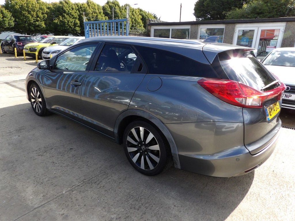 Used Honda Civic 2014 for sale - 75877572: Photo 4