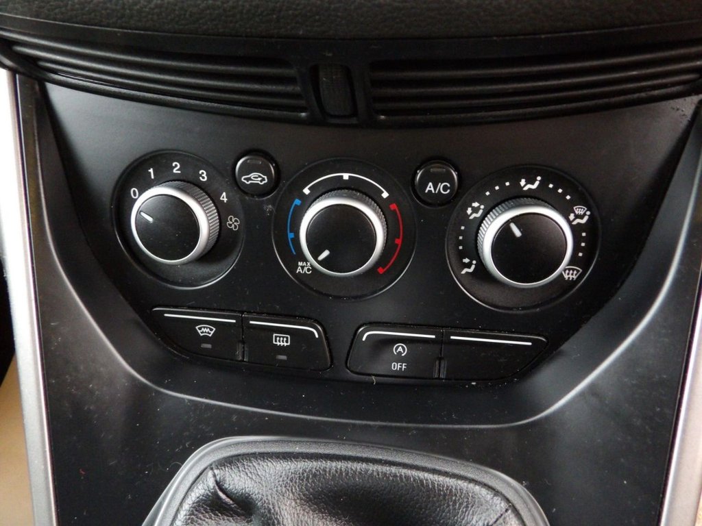 Used Ford Kuga 2016 for sale - 76536134: Photo 21