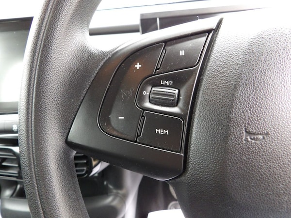 Used Citroen C4 Cactus 2015 for sale - 75653819: Photo 13