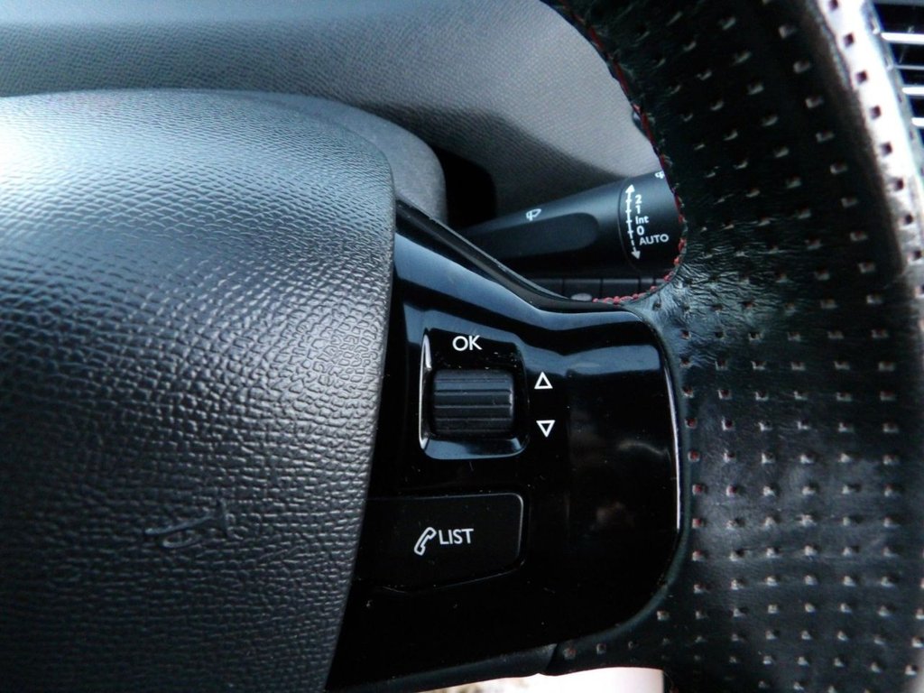 Used Peugeot 308 2015 for sale - 76848295: Photo 17