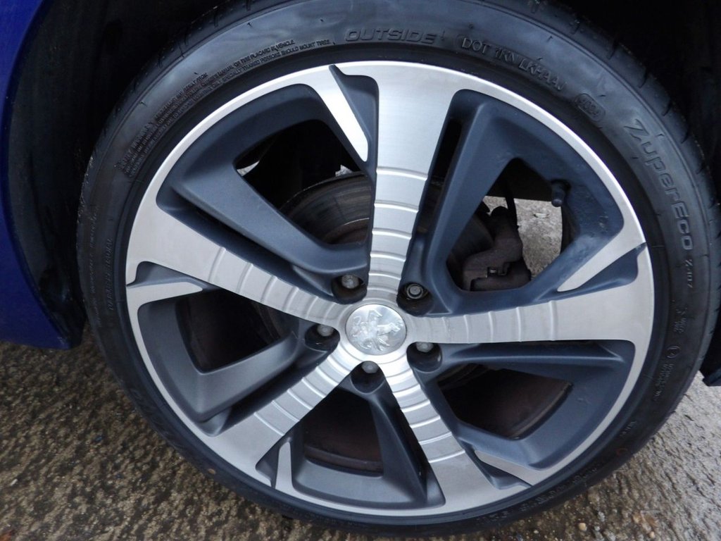 Used Peugeot 308 2015 for sale - 76848295: Photo 26