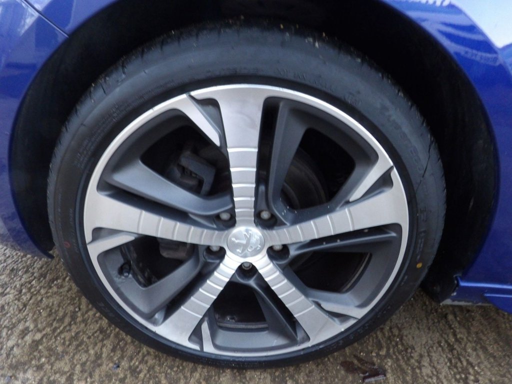 Used Peugeot 308 2015 for sale - 76848295: Photo 28