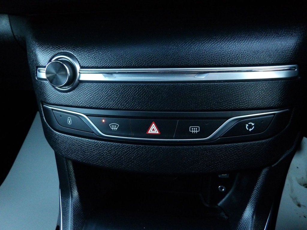 Used Peugeot 308 2015 for sale - 76848295: Photo 29