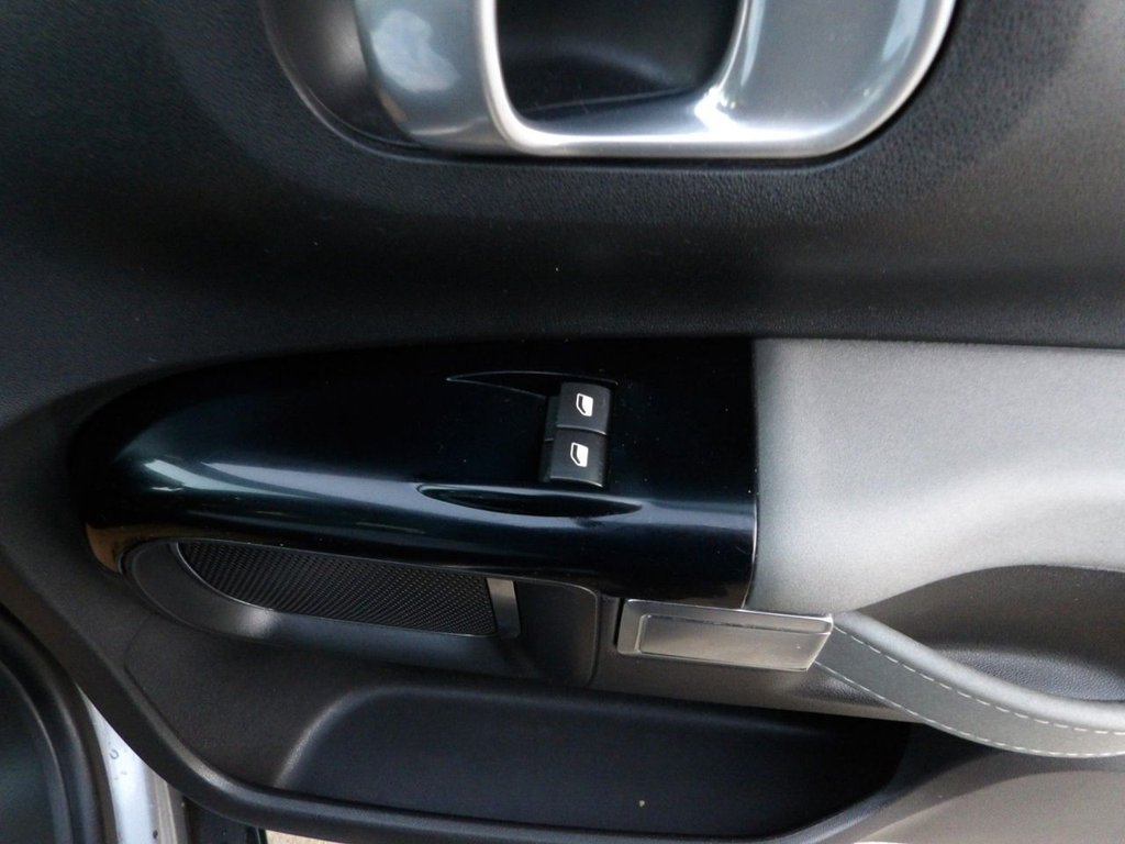 Used Citroen C4 Cactus 2018 for sale - 76570413: Photo 11