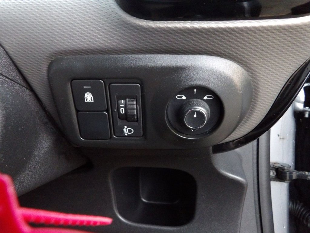 Used Citroen C4 Cactus 2018 for sale - 76570413: Photo 17