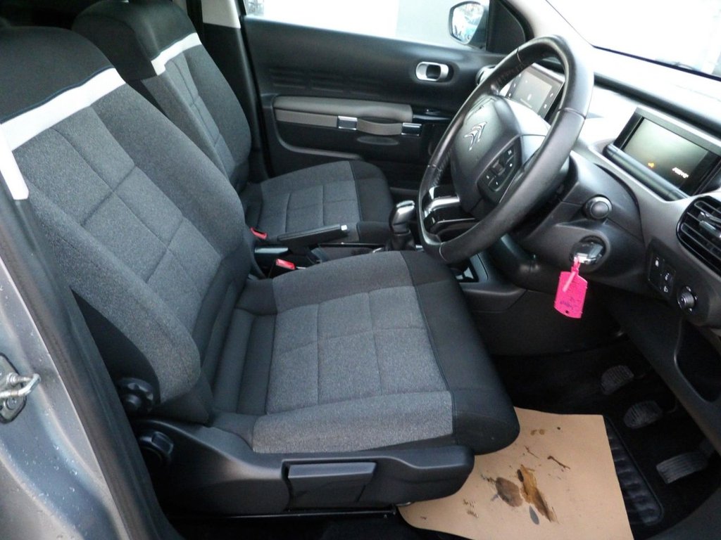 Used Citroen C4 Cactus 2018 for sale - 76570413: Photo 8