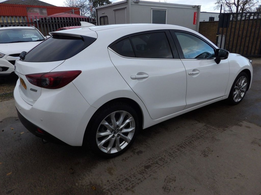 Used Mazda Mazda3 2015 for sale - 76751239: Photo 6