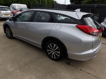 Used Honda Civic 2015 for sale - 78501192: Photo