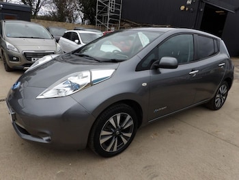 Used Nissan Leaf 2015 for sale - 77680945: Photo