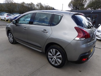 Used Peugeot 3008 2015 for sale - 77765543: Photo