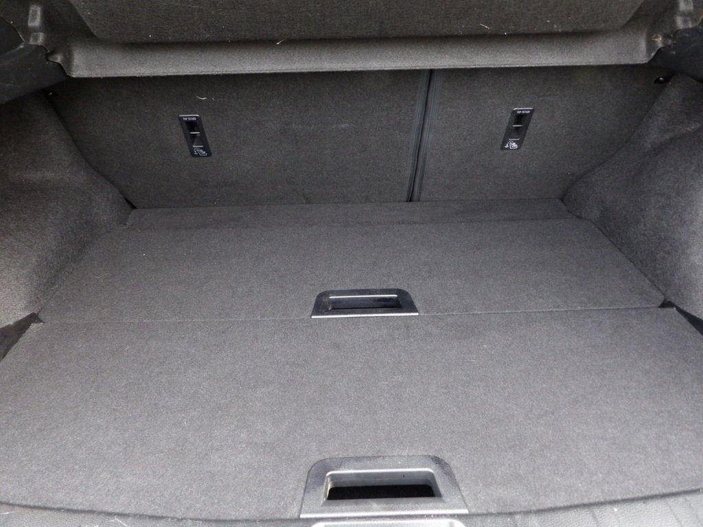 Used Nissan Qashqai 2016 for sale - 76934621: Photo 19