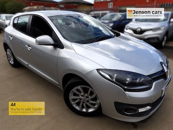 Used Renault Megane 2015 for sale - 78227852: Photo