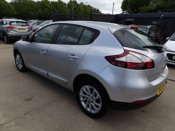 Used Renault Megane 2015 for sale - 78227852: Photo
