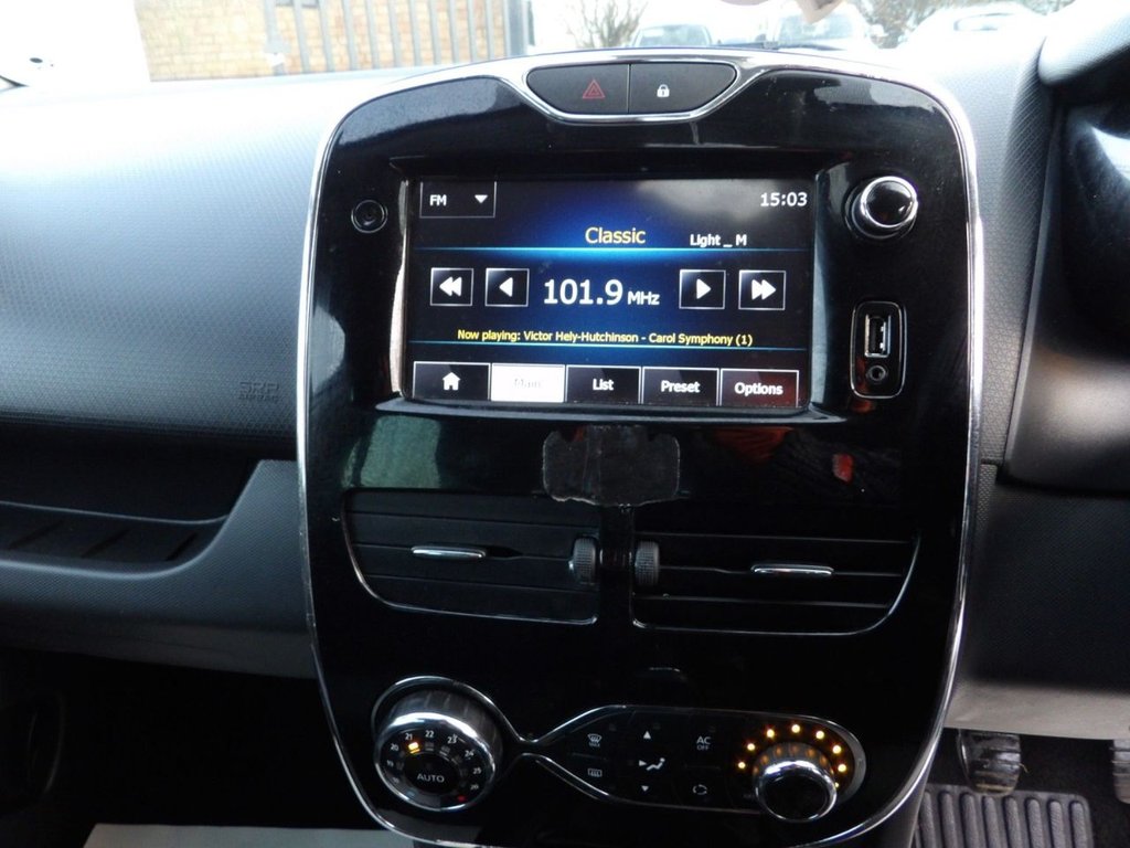 Used Renault Clio 2013 for sale - 77027439: Photo 14