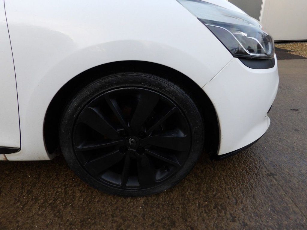 Used Renault Clio 2013 for sale - 77027439: Photo 21