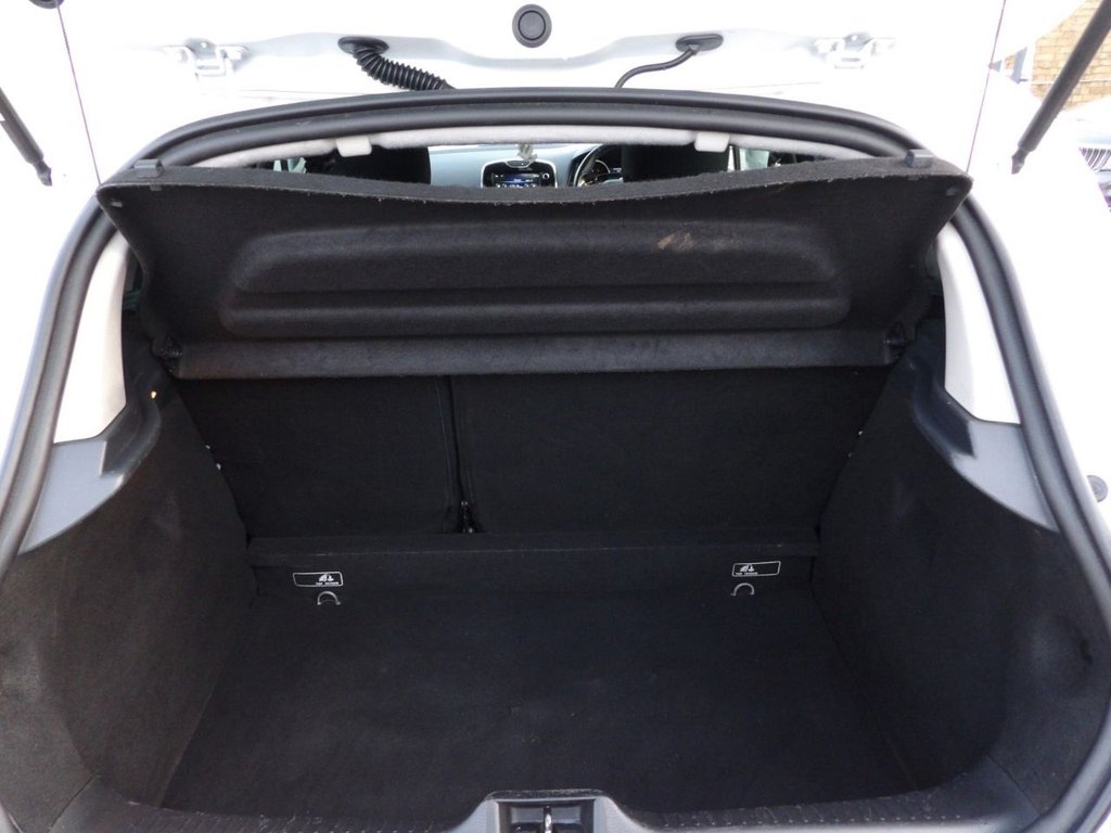 Used Renault Clio 2013 for sale - 77027439: Photo 6