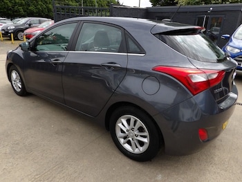 Used Hyundai i30 2016 for sale - 78758303: Photo